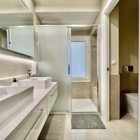 Cozy San Cristobal In Heart Of Apartman